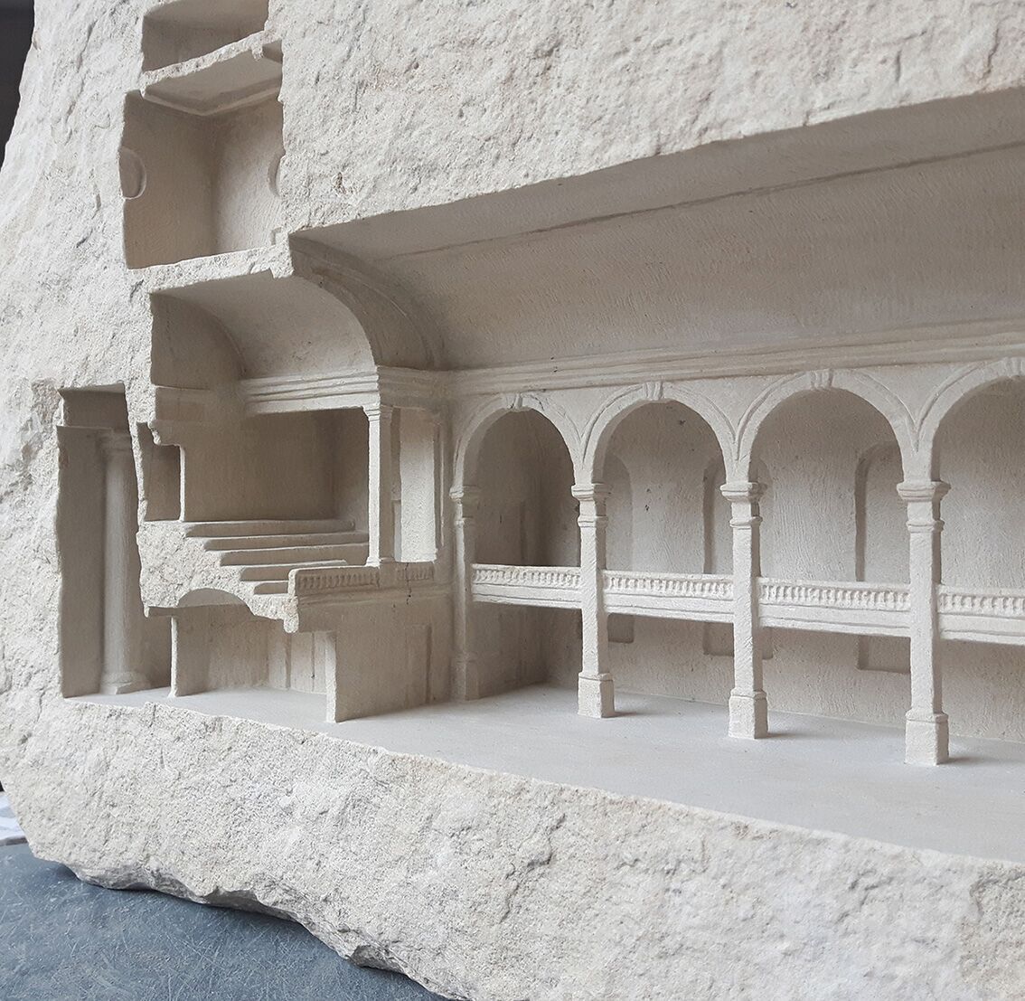 マシュー シモンズの壮大さを感じさせる大理石ミニチュアアート Funlifehack